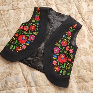 Embroidered Black Floral Hungarian Folk Vest Size S